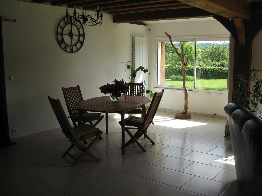 Gite De La Balle De Golf Jumièges Chambre photo